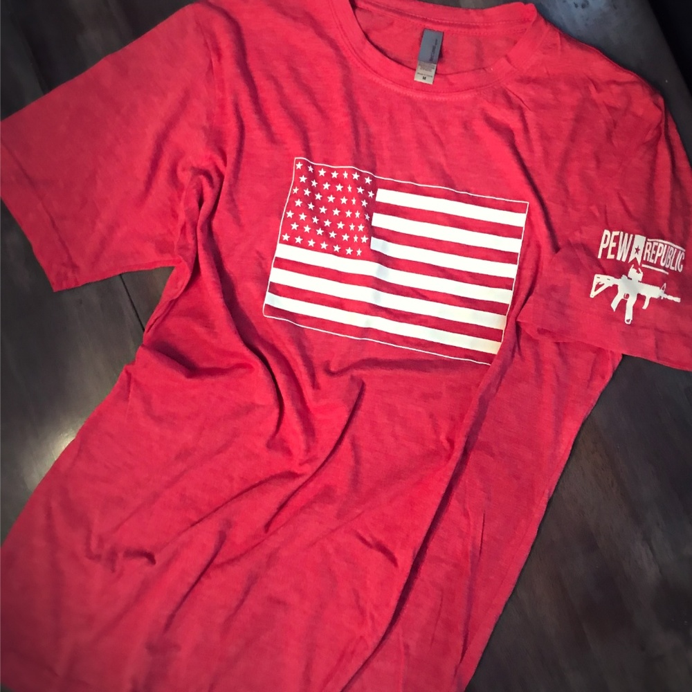 🇺🇸American Flag T-Shirt - Med. Men *NWOT*